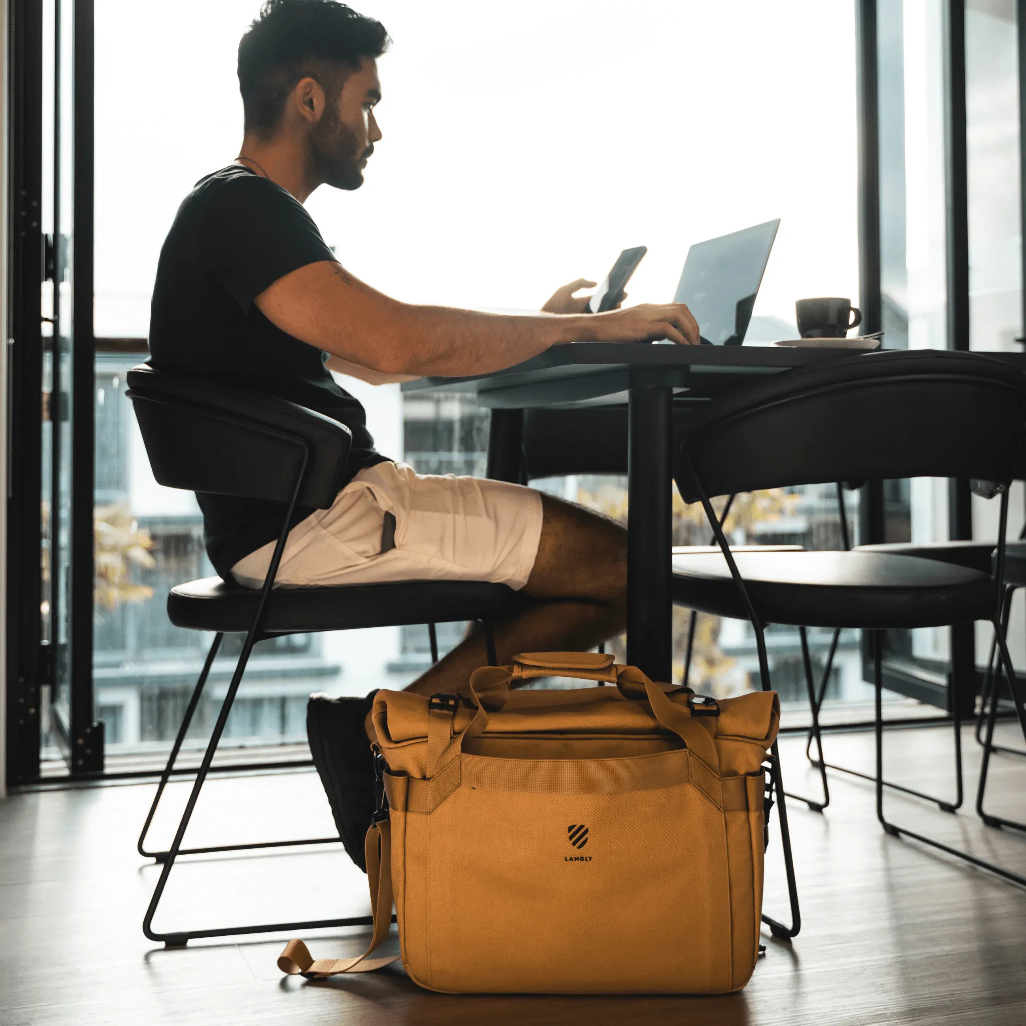 Weekender Flight Bag With Camera Cube