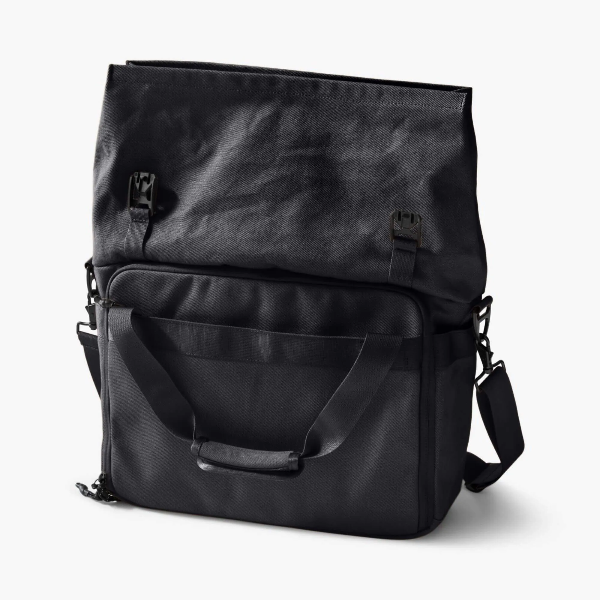 Weekender Flight Bag With Camera Cube